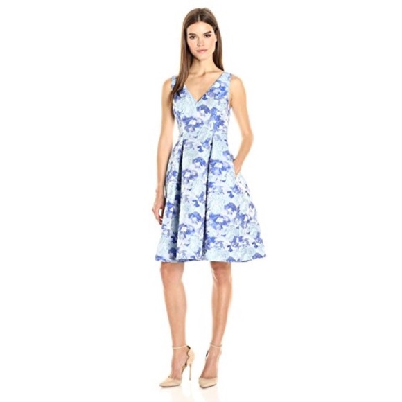 Adrianna Papell Dresses & Skirts - Adrianna Papell Short Dress